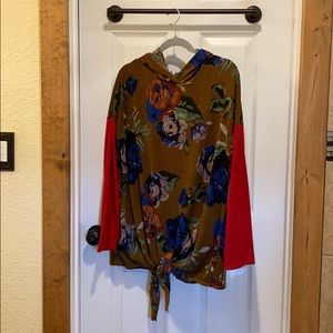 Light knit long sleeve hoodie